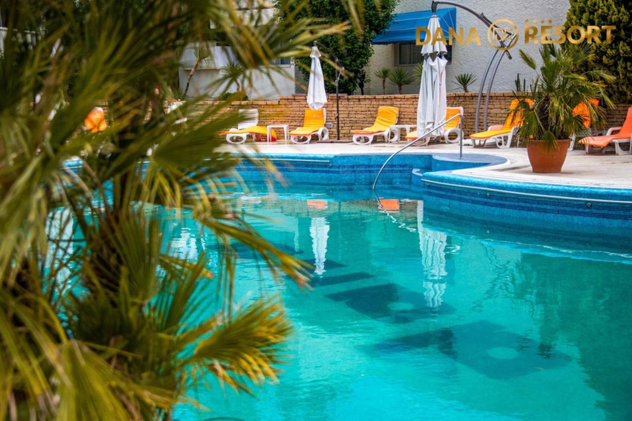 Dana Hotel 4*